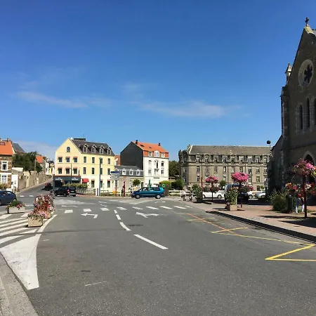 Appartement Sur Digue Proche De La Avec Wifi *