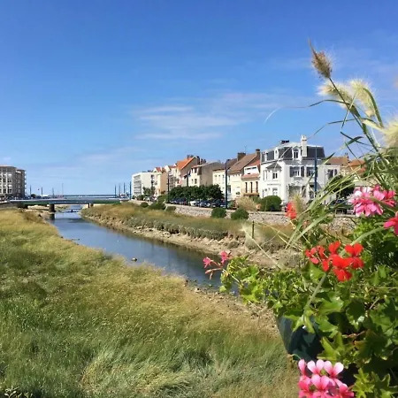 Sur Digue Proche De La Avec Wifi *